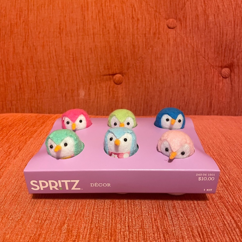 Target Spritz Featherly Friends, Set of 6